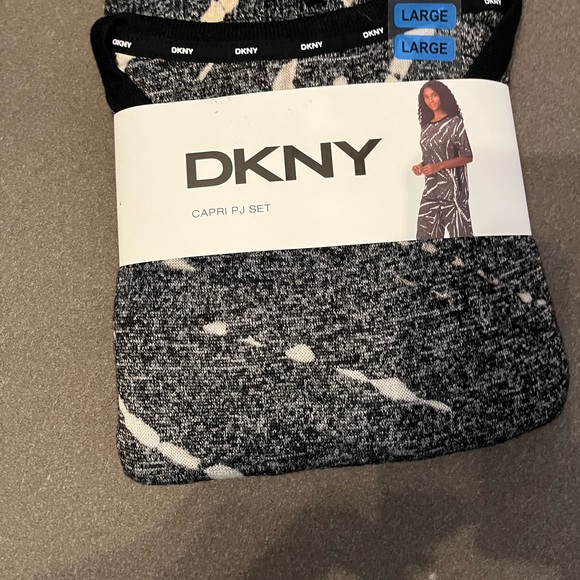 NWT lounge wear - Picture 1 of 1